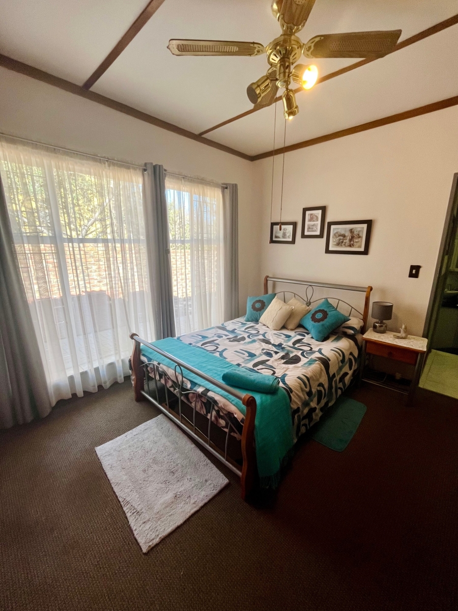 4 Bedroom Property for Sale in Wilkoppies North West